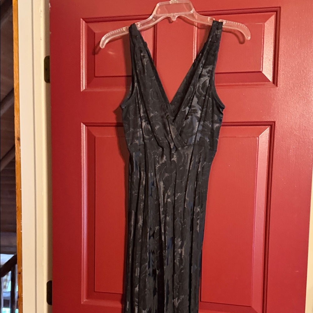 Elegant Black Sleeveless Dress vintage
